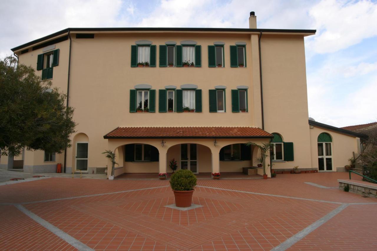 Hotel Villa Selene Lanusei Exterior foto